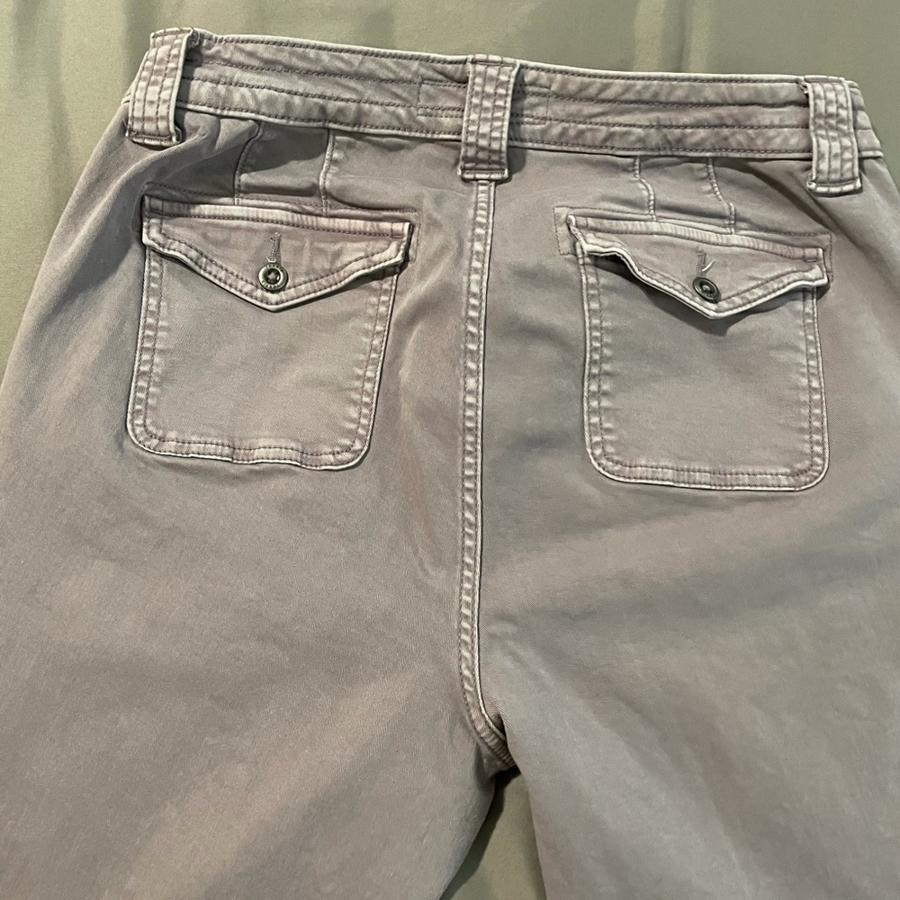 Torrid lavevdar military cropped pants
